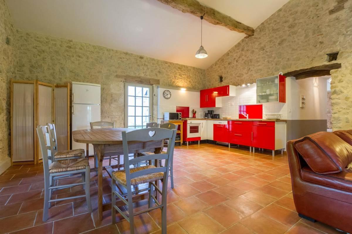 Le Gavachon Bed & Breakfast Leboulin